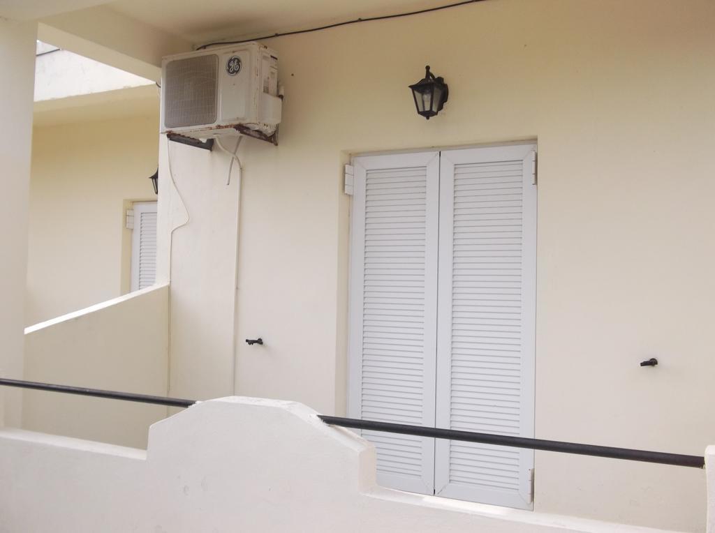 Tony'S Apartments Agios Georgios  Exterior photo